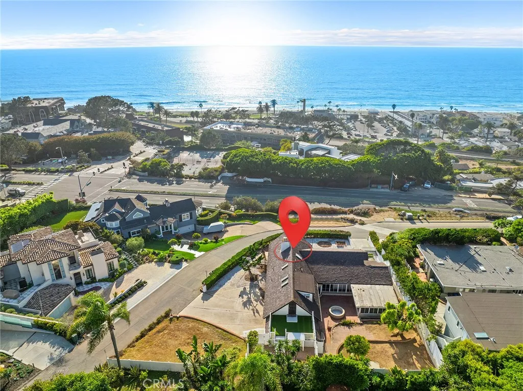 https://cdn.realtyfeed.com/cdn/127/306444768/c1eab05ede531ffd5ea501b2e8e10d5c.webp