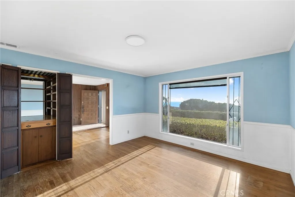 https://cdn.realtyfeed.com/cdn/127/306444768/ed7a2f3eae2546d2bc855bf315b77675.webp
