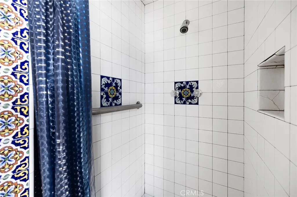 https://cdn.realtyfeed.com/cdn/127/306444768/f776c83980830c8321b510eca71138fa.webp
