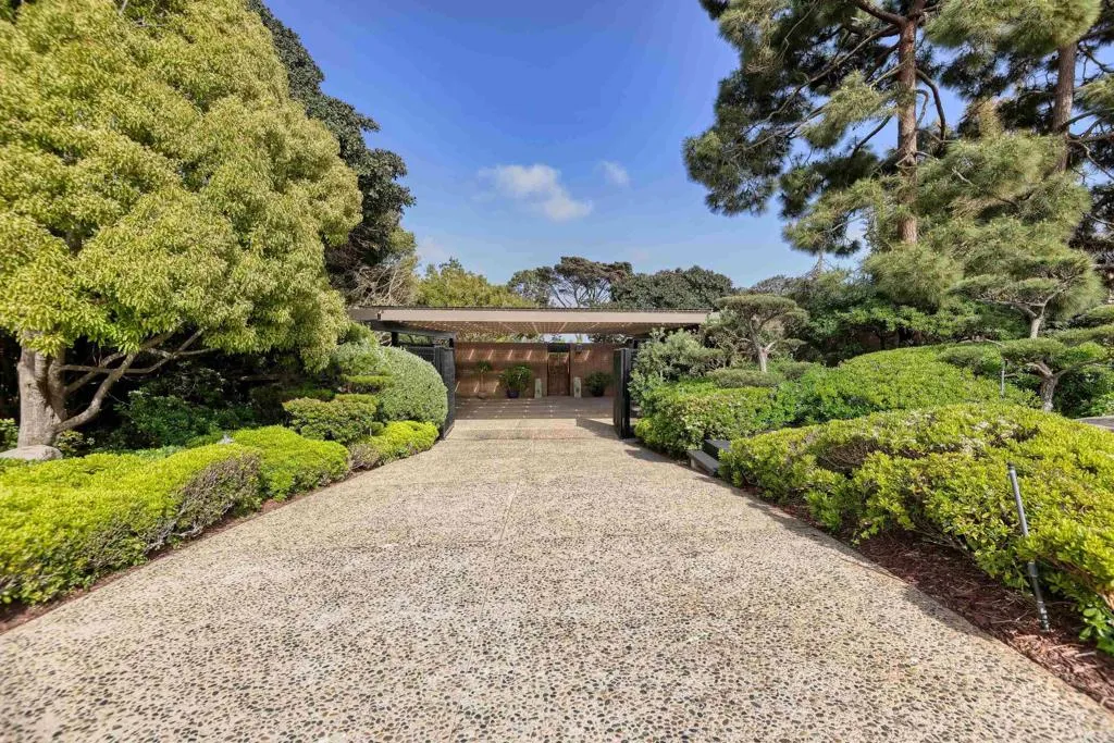 https://cdn.realtyfeed.com/cdn/127/306444819/9d03f35409fa2f8bdbcf2d5b1f58e804.webp