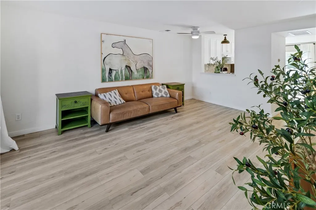 Photo #3: OC25111888 Listing 