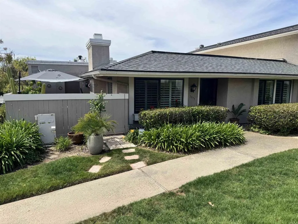 MLS: PTP2503661 Condo For Sale