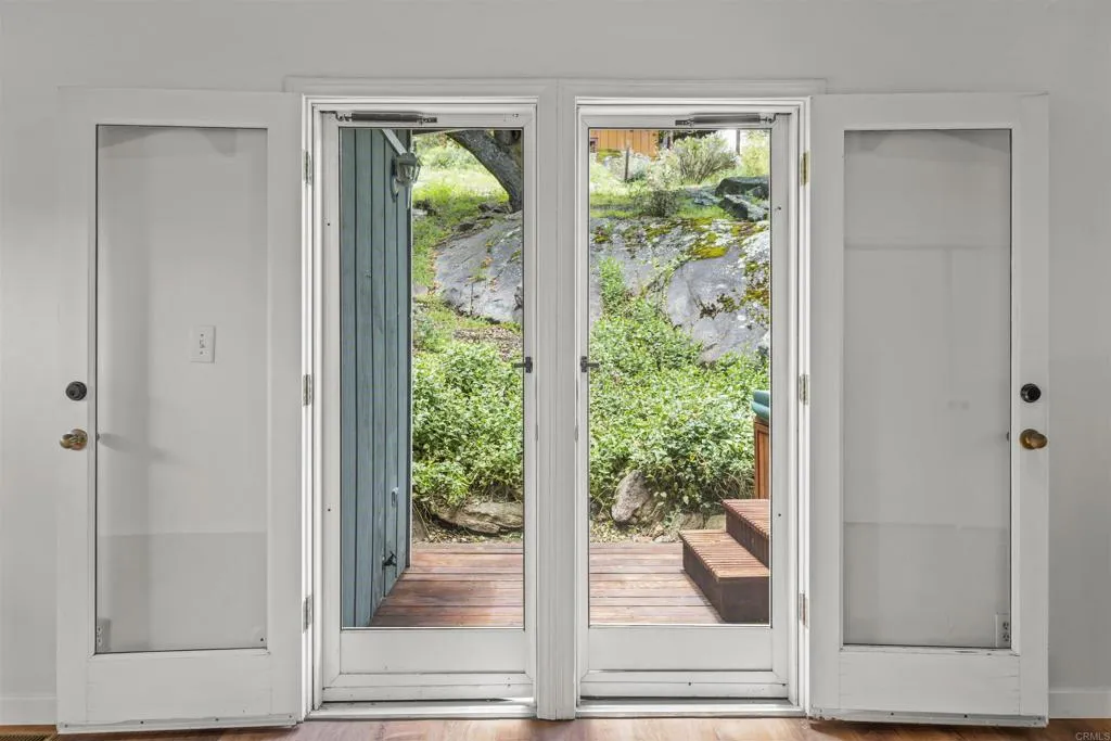 https://cdn.realtyfeed.com/cdn/127/306445051/1d9073d98953c7cd3a7a1ae8f2a736fe.webp