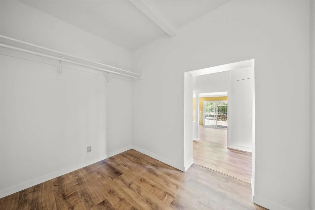 https://cdn.realtyfeed.com/cdn/127/306445051/8a915880ef3c799b2efc791d419705f8.webp