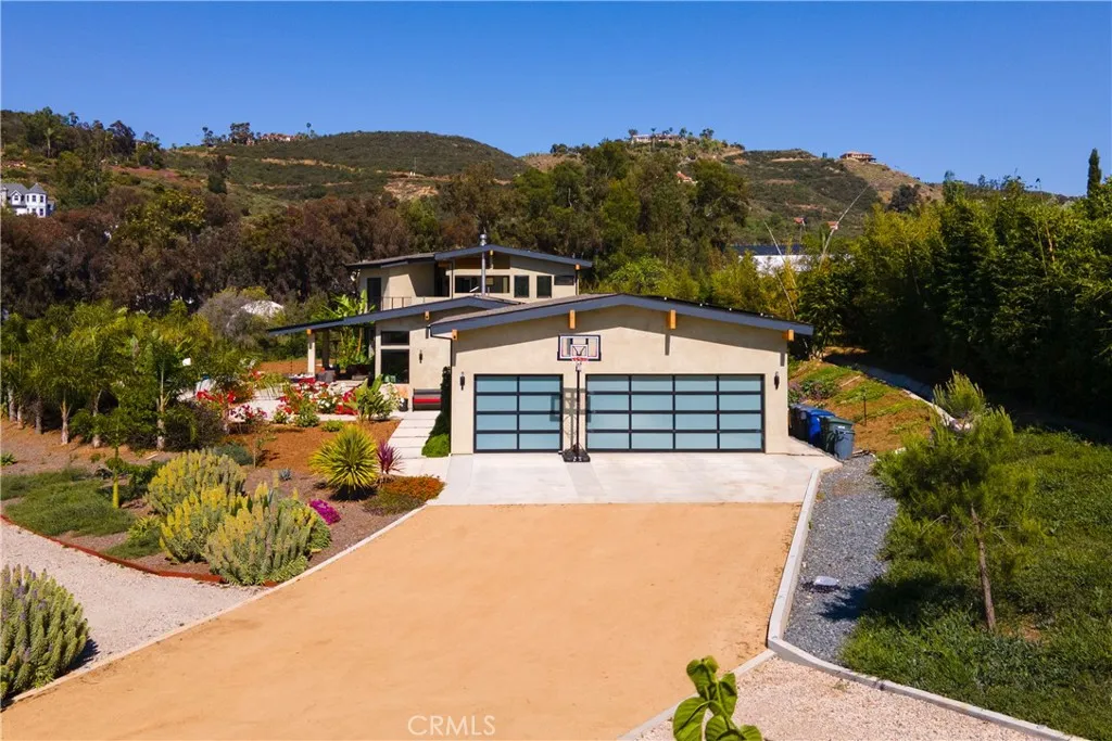 https://cdn.realtyfeed.com/cdn/127/306445087/b6b0b29b494818d58e44e1f3f6f02341.webp