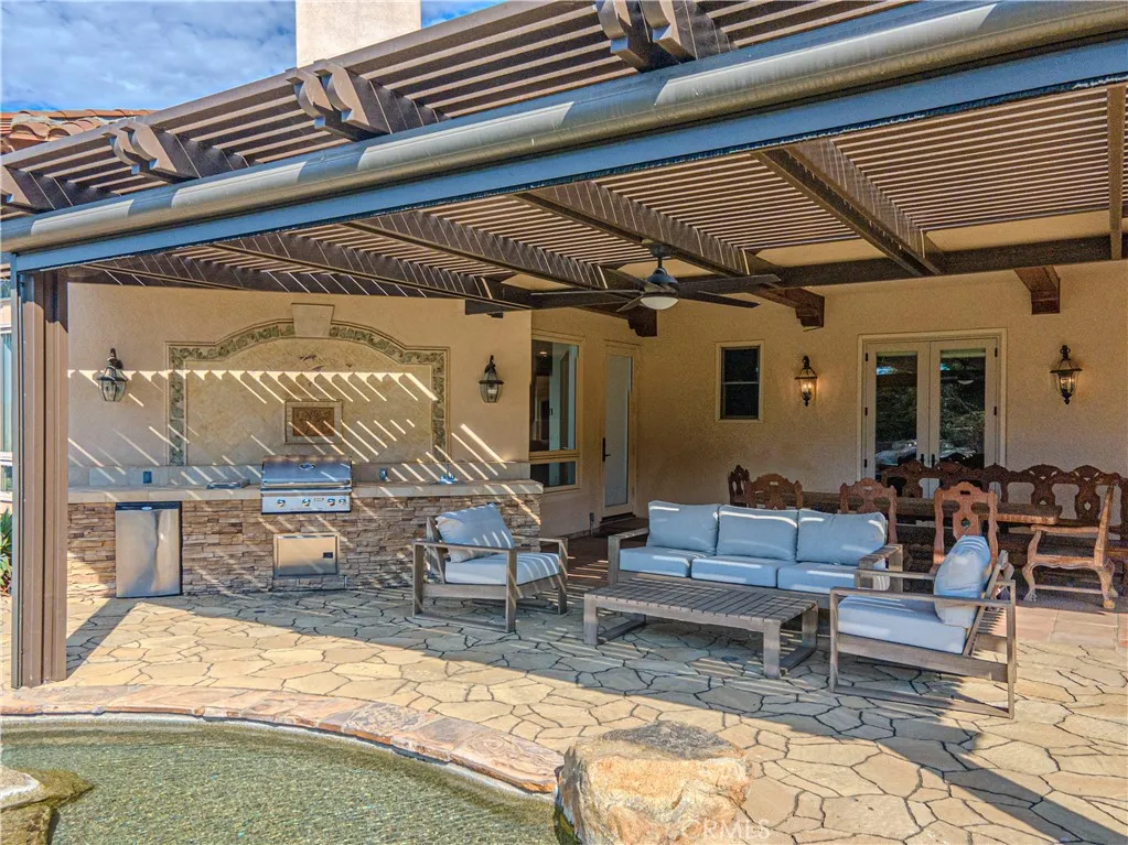 https://cdn.realtyfeed.com/cdn/127/306445130/d7599dc70812252948043a75bceb39be.webp