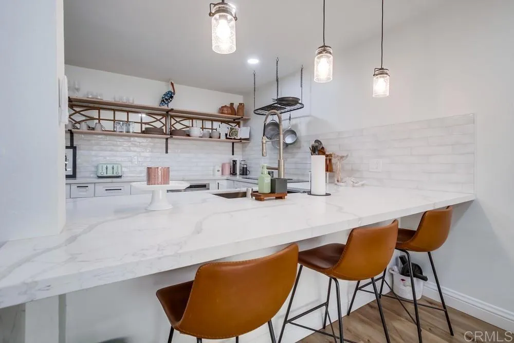 https://cdn.realtyfeed.com/cdn/127/306445145/81afd5770fdb48cc839aa5ba148e9e34.webp