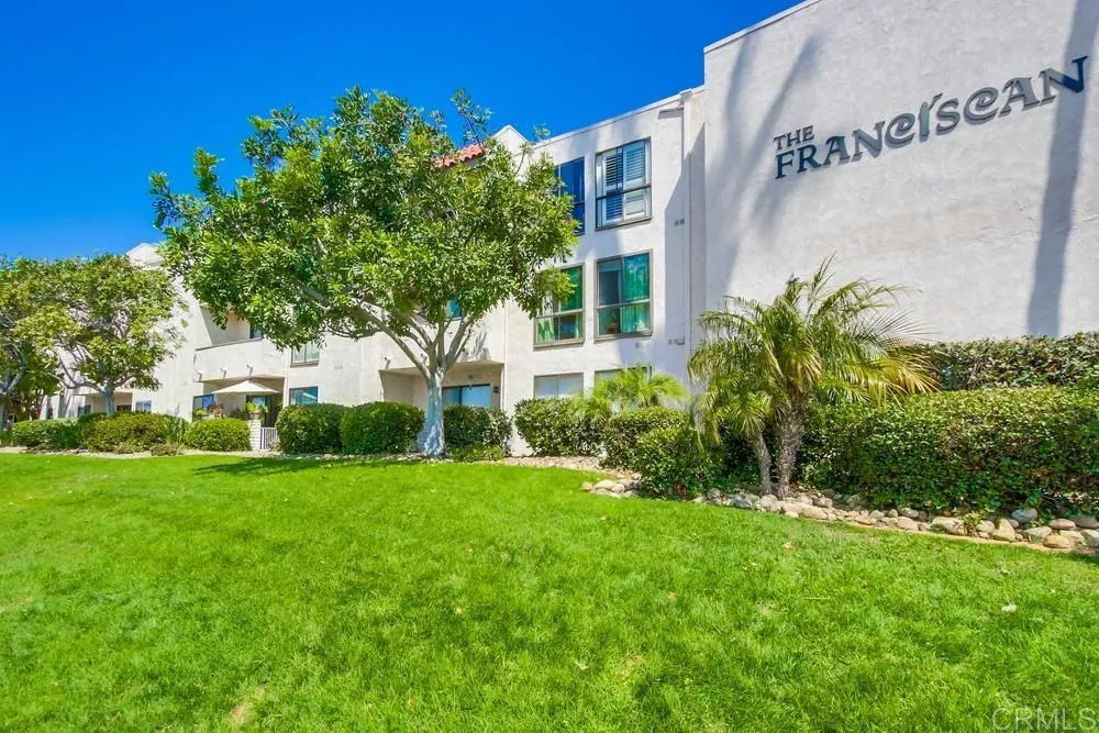 https://cdn.realtyfeed.com/cdn/127/306445145/d7b9d10d947a883d6ef3641aee1100ac.webp