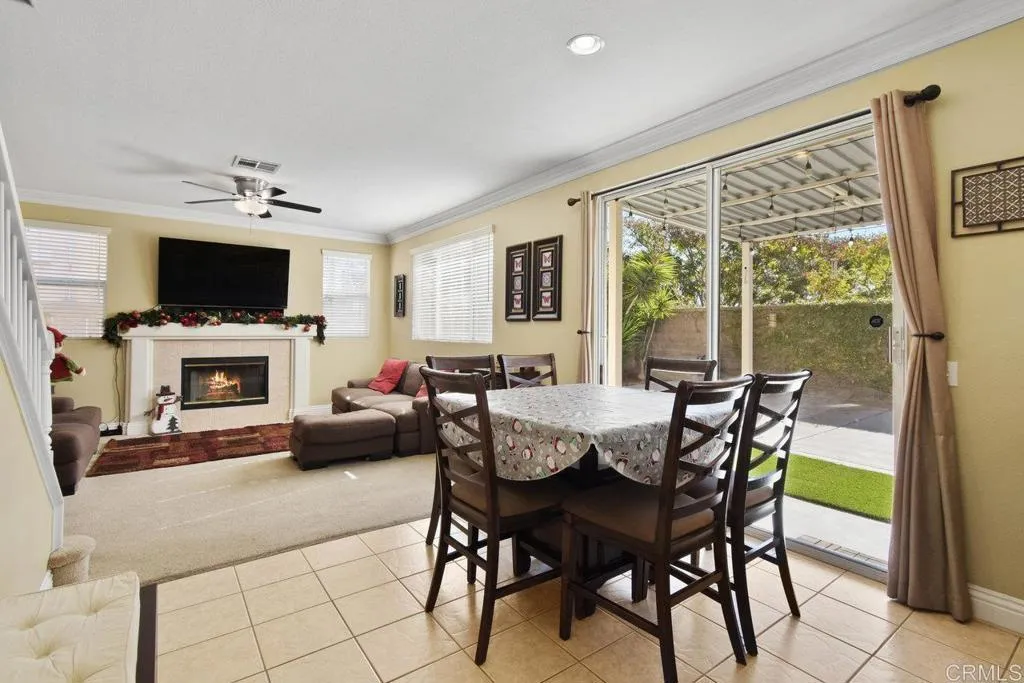 https://cdn.realtyfeed.com/cdn/127/306445150/223de3c20b28036d546f4b6bc01b9d96.webp