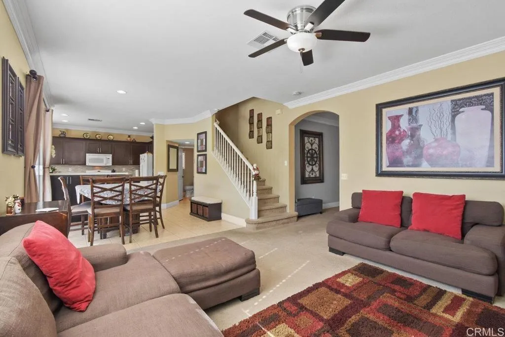 https://cdn.realtyfeed.com/cdn/127/306445150/b9c70c43824e52a9c7479d641ec9125c.webp