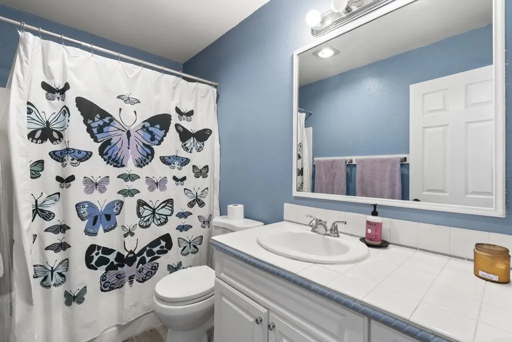 https://cdn.realtyfeed.com/cdn/127/306445266/a6b6b4382b36195b3357ee98a4d725c6.webp