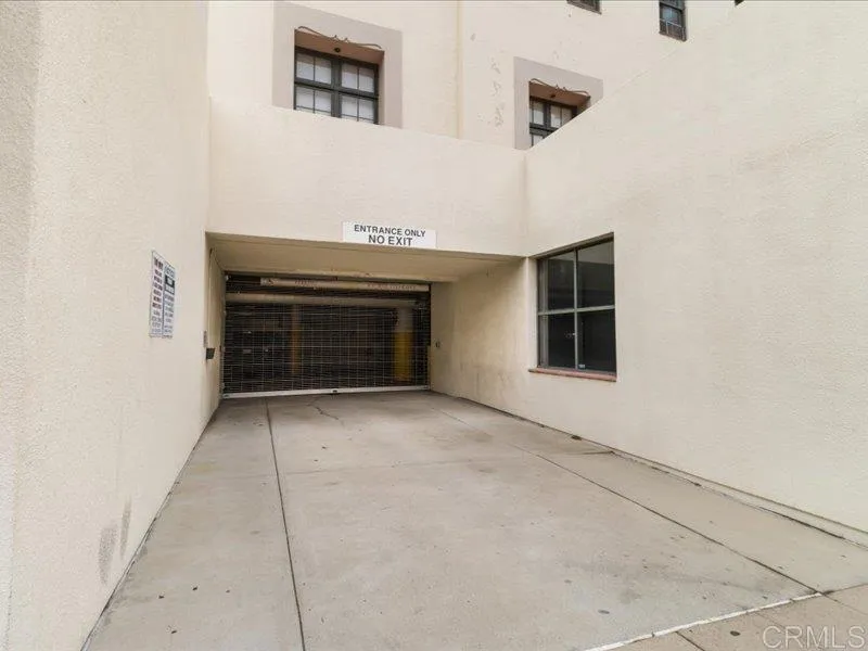 https://cdn.realtyfeed.com/cdn/127/306445298/91b83697f3cc01ce09199bda63f3d816.webp