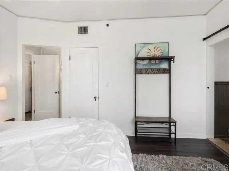 https://cdn.realtyfeed.com/cdn/127/306445298/cb81afc9ce18e456137b878b61a6a733.webp