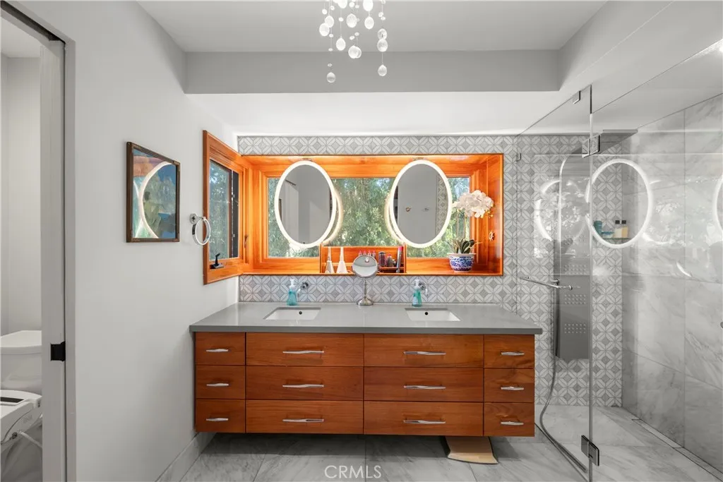 https://cdn.realtyfeed.com/cdn/127/306445367/6dfda9b67a1777b304a61f8d4cea1217.webp