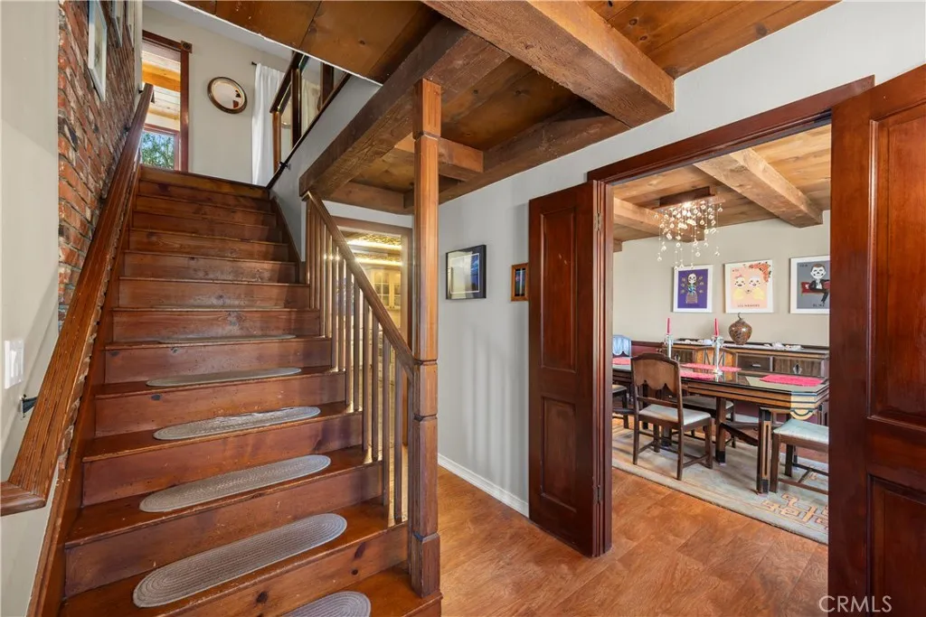https://cdn.realtyfeed.com/cdn/127/306445367/8163d1dc615b8f7bdea3d949dbaad68b.webp