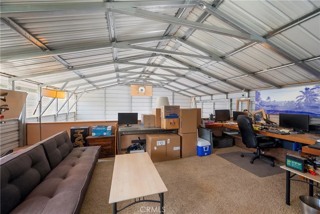 https://cdn.realtyfeed.com/cdn/127/306445367/92bdccad2b7259548a297af8f4de9929.webp