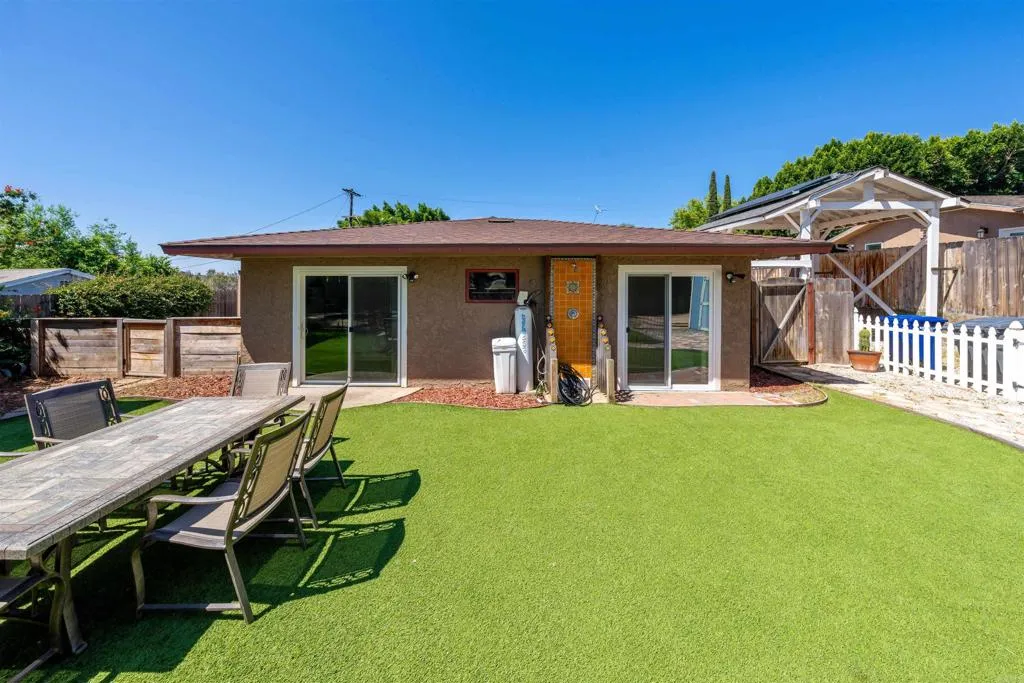 https://cdn.realtyfeed.com/cdn/127/306445373/ba7d49bd087e3fe2d4200acee741a85b.webp