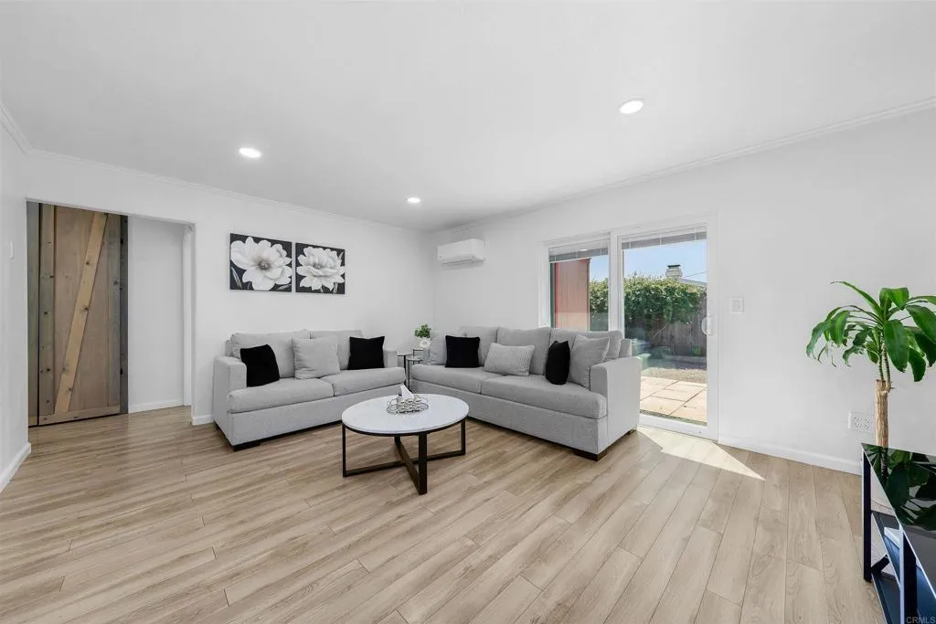 https://cdn.realtyfeed.com/cdn/127/306445373/faaadc026b71eb9e63a255d373974671.webp