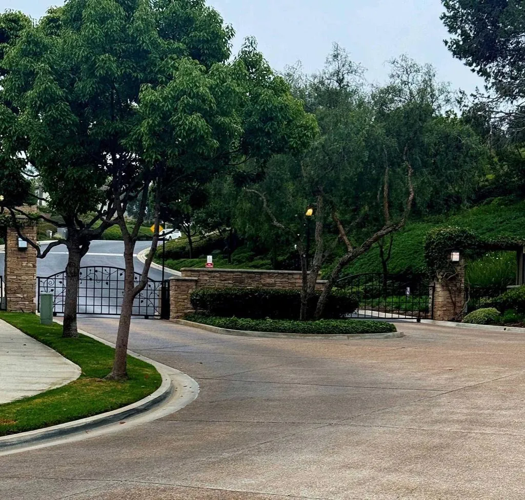 https://cdn.realtyfeed.com/cdn/127/306445432/13ce0ab5033ac527e99df149de650ae1.webp