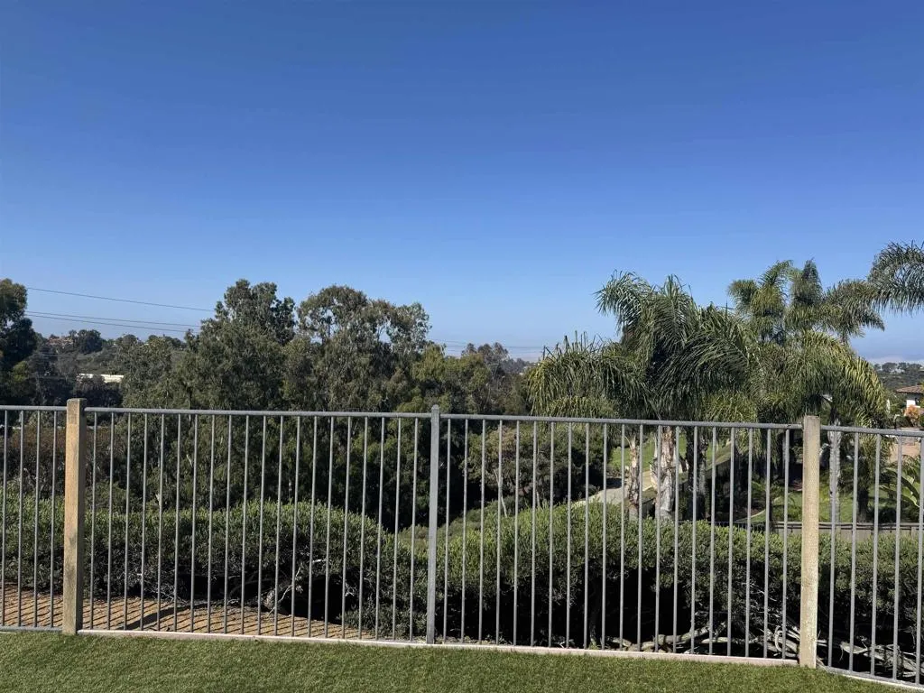 https://cdn.realtyfeed.com/cdn/127/306445432/382d1eef6d99bb363b2257eed3e00e8f.webp