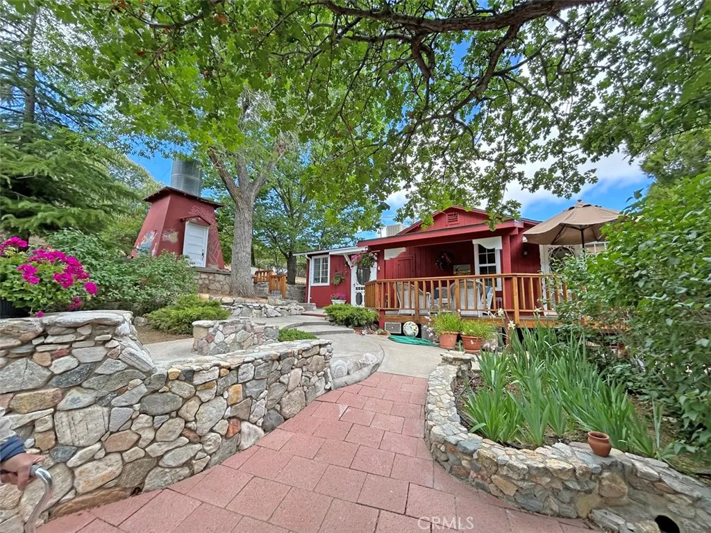 26770 Pine Canyon Road, Lake Hughes, CA 93532