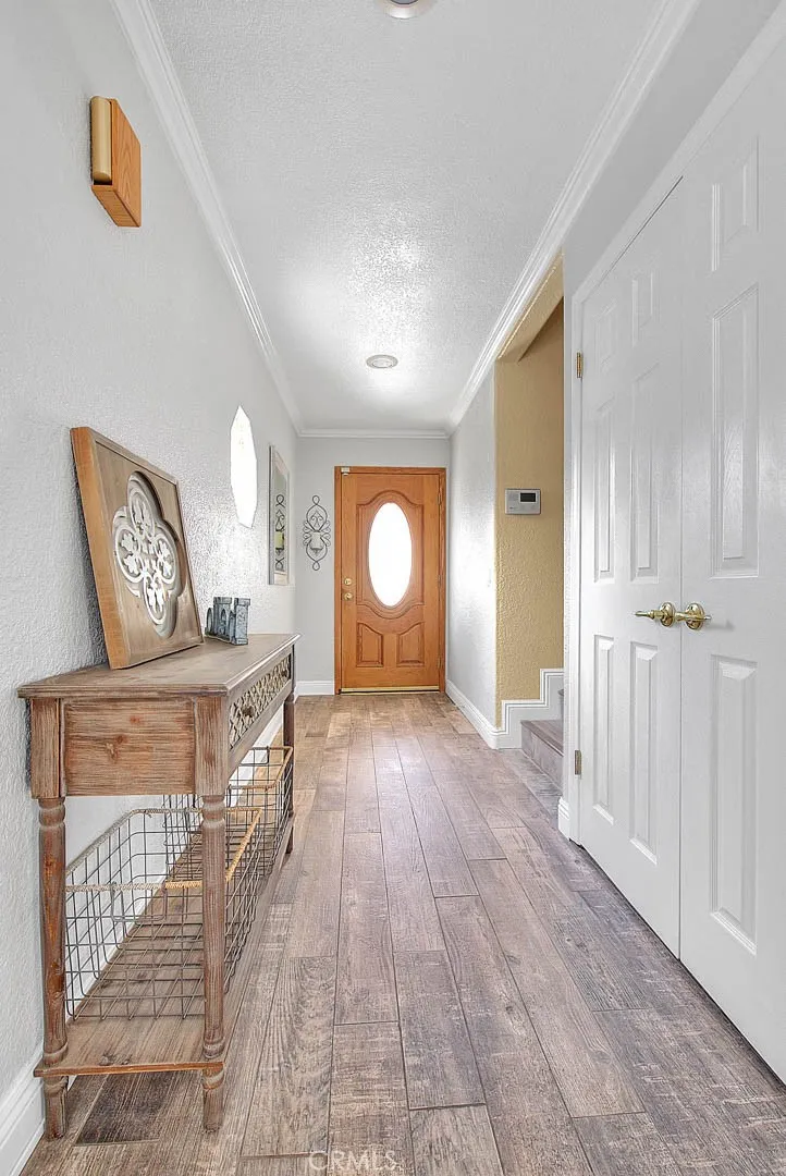 14452 Harvey Lane, Riverside, CA 92503 - Photo 5 of 50, Riverside, CA