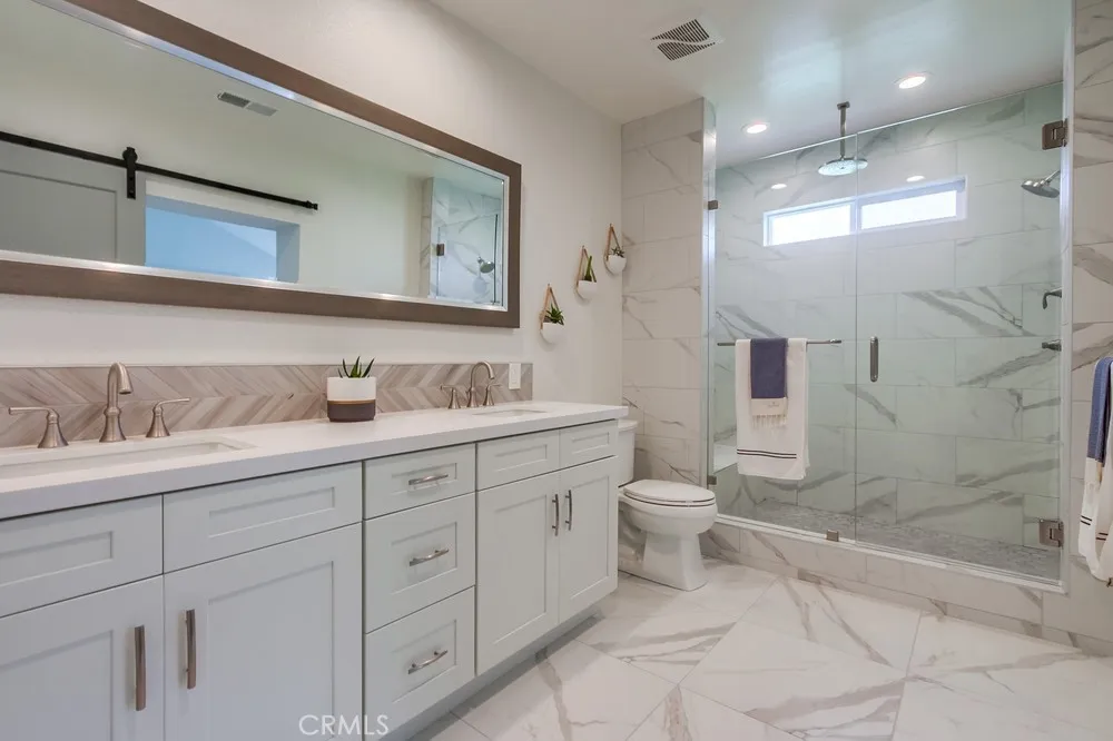 https://cdn.realtyfeed.com/cdn/127/306445659/23e86c1ca1189bd35567cd8e7ffbaf2a.webp