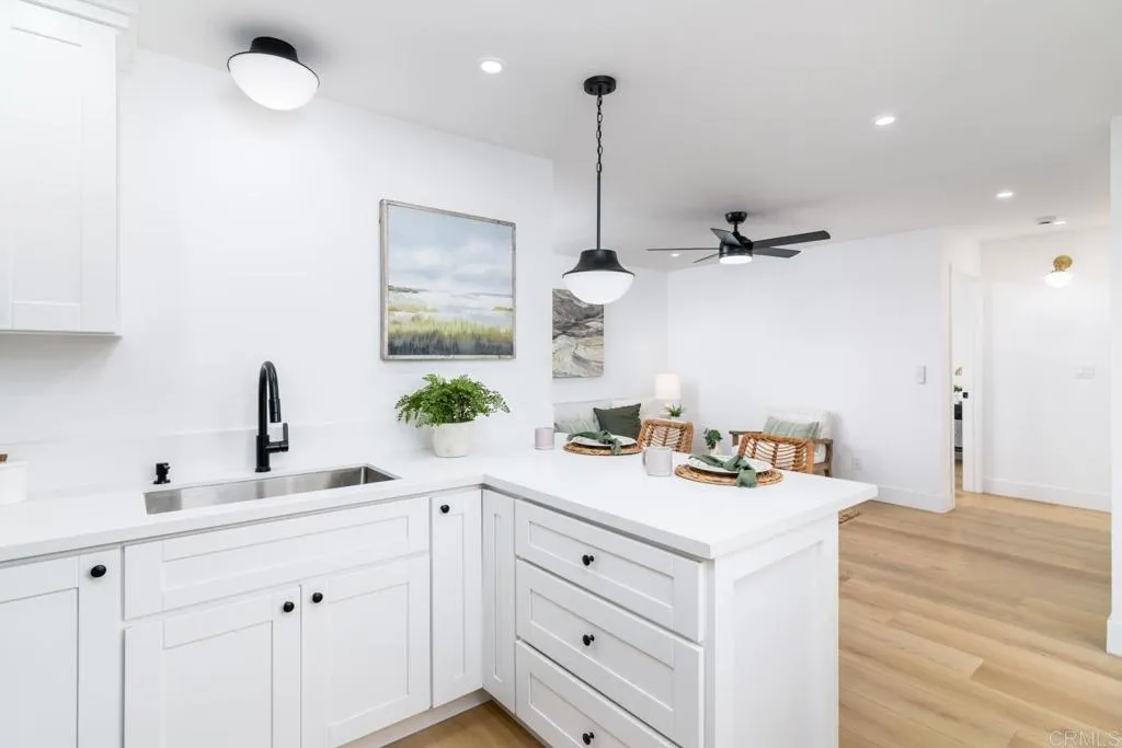 https://cdn.realtyfeed.com/cdn/127/306445777/0b9e889d76259328f57d9833066ba52d.webp