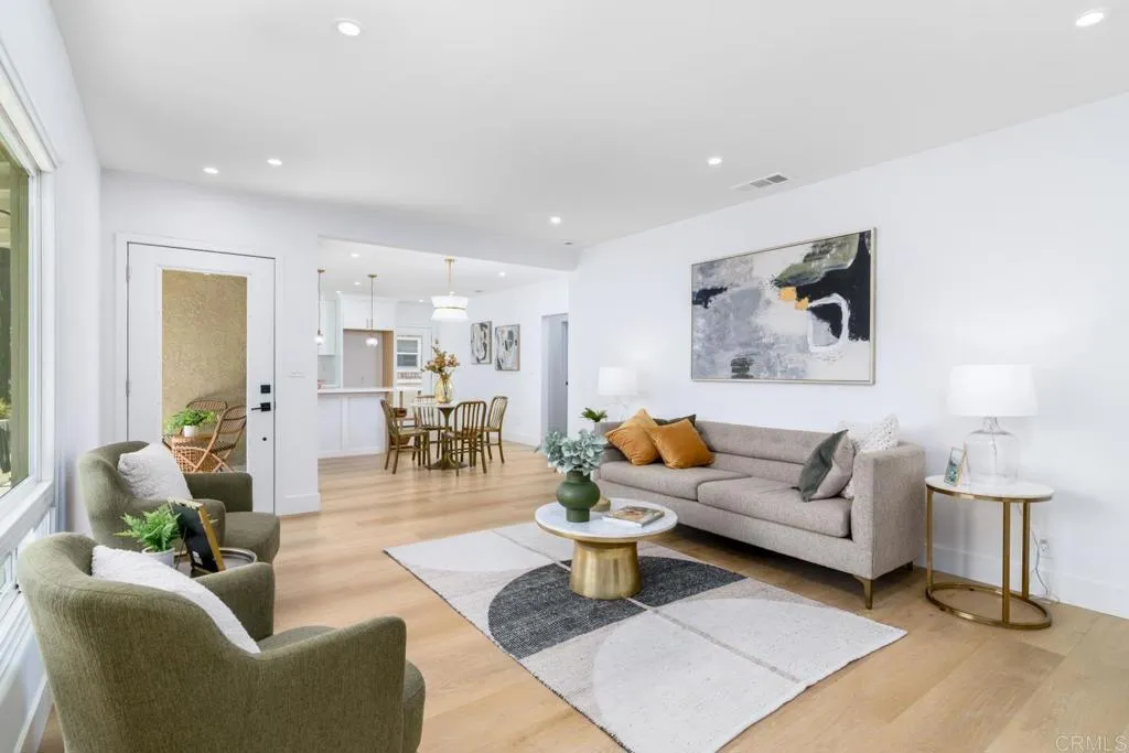 https://cdn.realtyfeed.com/cdn/127/306445777/6234563b3a1353bbcc153b0f284eff8e.webp