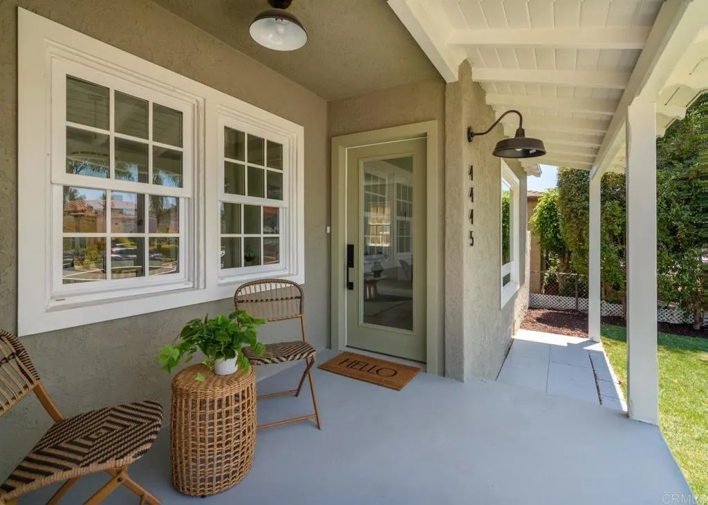https://cdn.realtyfeed.com/cdn/127/306445777/757b101e8802a3d4c7fefa974e1a6d92.webp