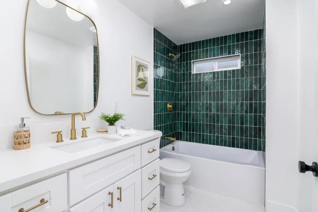 https://cdn.realtyfeed.com/cdn/127/306445777/7a99b96da376ffd8d23dc35274f1e8ca.webp