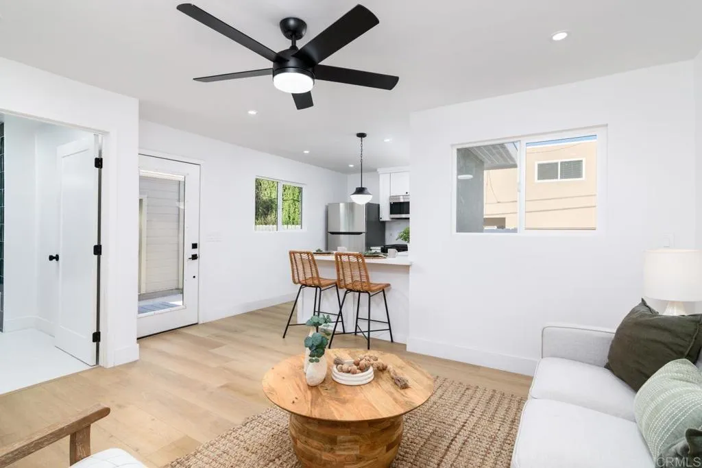 https://cdn.realtyfeed.com/cdn/127/306445777/f4d3e064518fb3a7fe766cb75237d7d8.webp