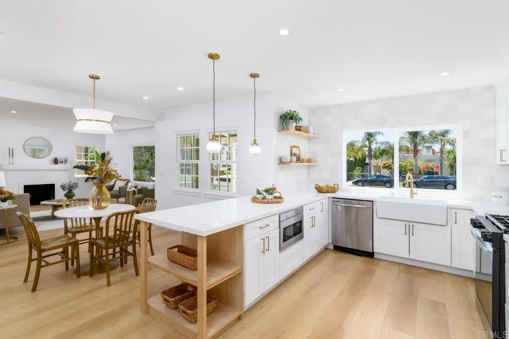 https://cdn.realtyfeed.com/cdn/127/306445777/f58dceae25c48ea3c42397c1d614e308.webp