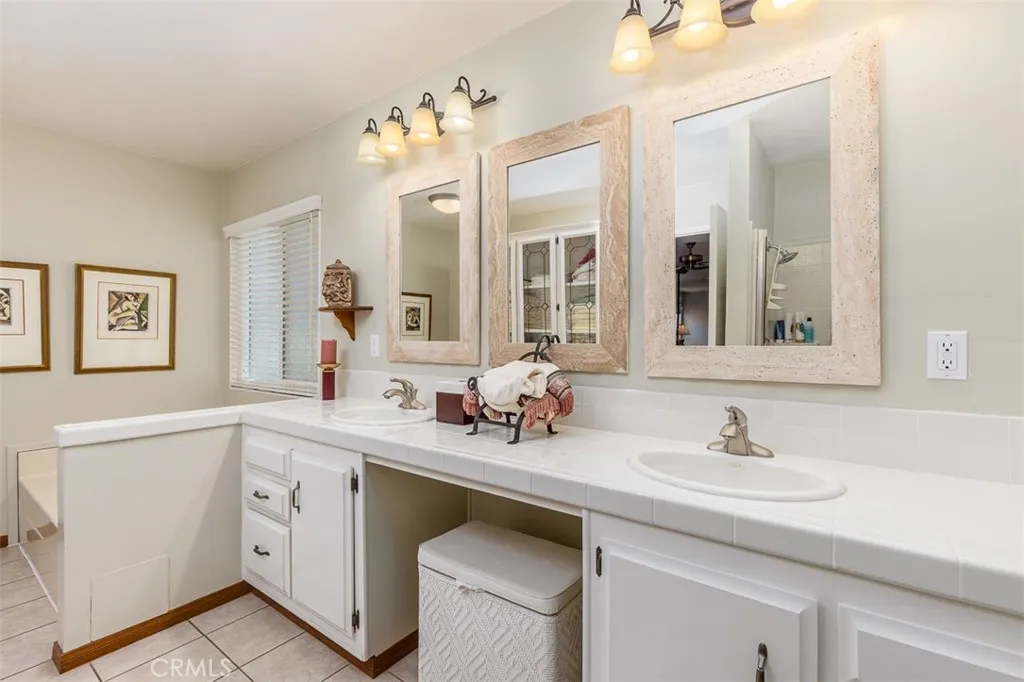 https://cdn.realtyfeed.com/cdn/127/306445795/bef744e60f94f5673960f86f0bf99607.webp
