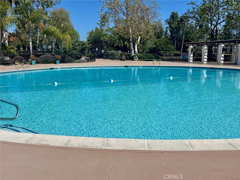 https://cdn.realtyfeed.com/cdn/127/306445795/d547fed434bd55fdb00017f5a8e64870.webp