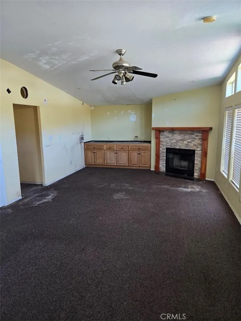 https://cdn.realtyfeed.com/cdn/127/306445807/0f67bac727bda4d3e5683b24d1616afd.webp