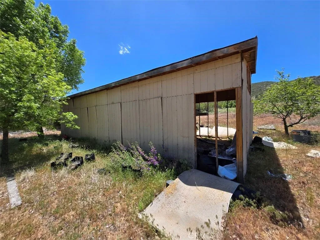 https://cdn.realtyfeed.com/cdn/127/306445807/25eb2fa4667abdb6631e9345ad59e334.webp