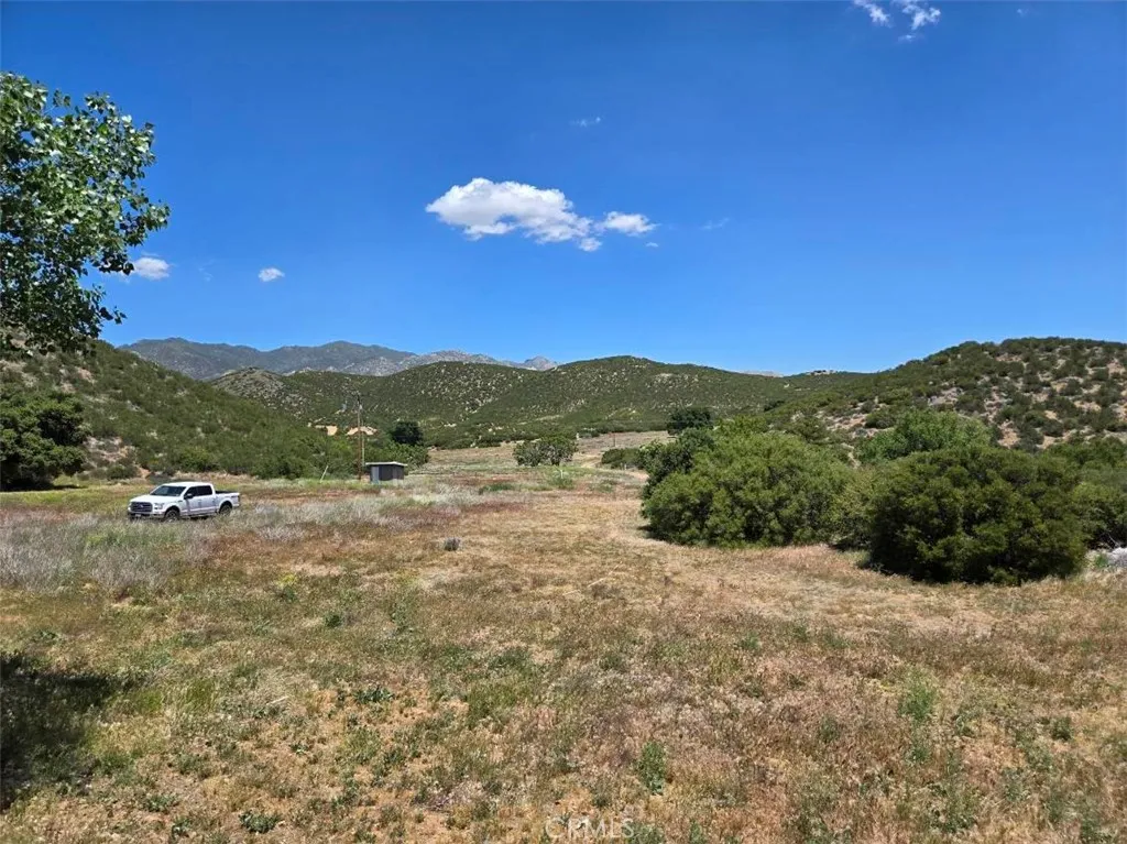 https://cdn.realtyfeed.com/cdn/127/306445807/b5a43f9ea720948290aa6d0a01a4d2f4.webp