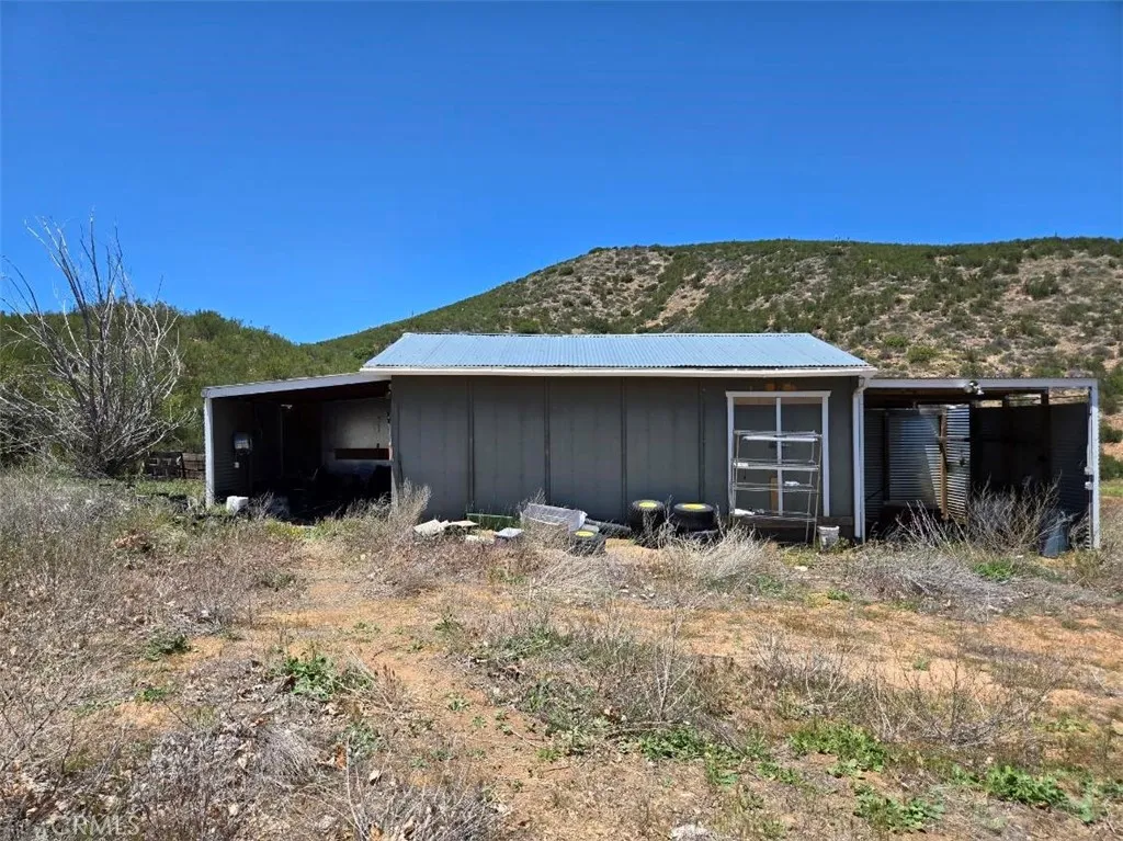 https://cdn.realtyfeed.com/cdn/127/306445807/e18272da3c2e5a03b696bed56e8d9a8b.webp