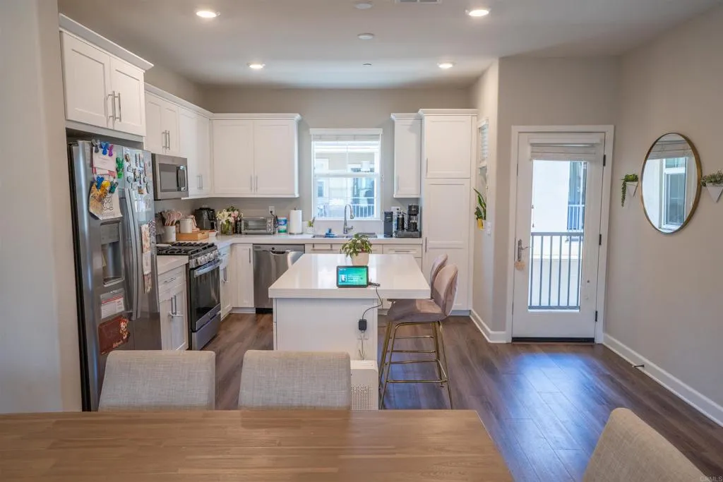 Photo #9: PTP2503704 Listing: Photo #9