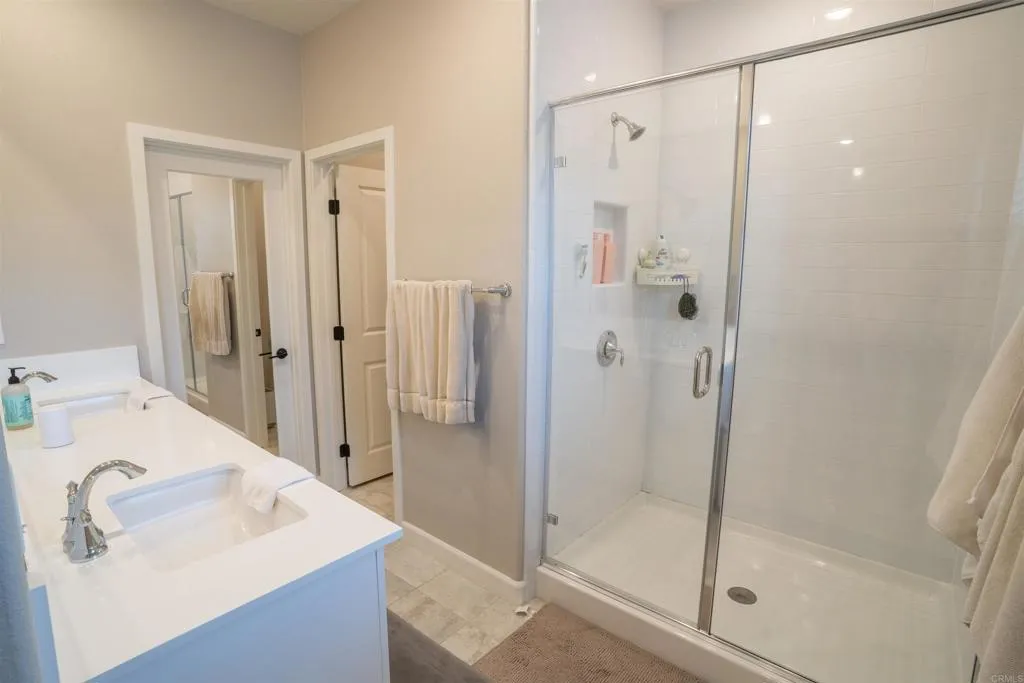 Photo #17: PTP2503704 Listing: Photo #17