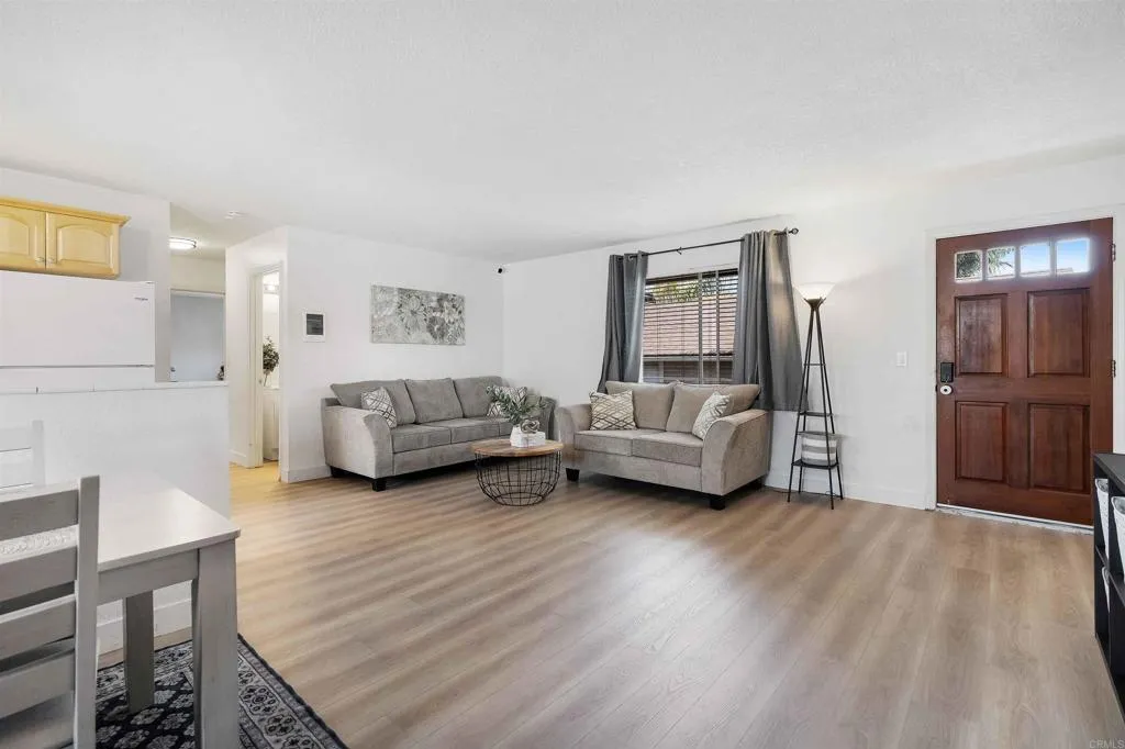 Photo #3: PTP2503715 Listing 