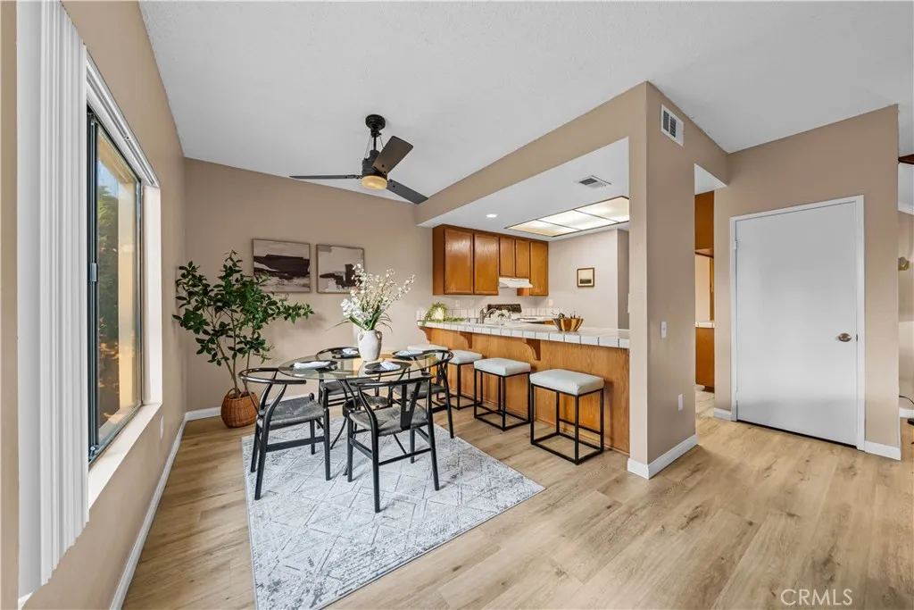https://cdn.realtyfeed.com/cdn/127/306446098/391ee67d54a16a11ffb5b6bb2b7babb5.webp