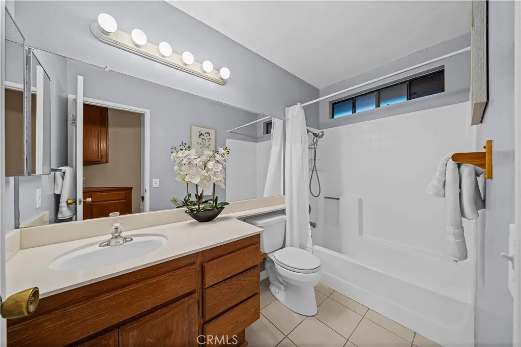 Photo #11: OC25043039 Listing: Photo #11