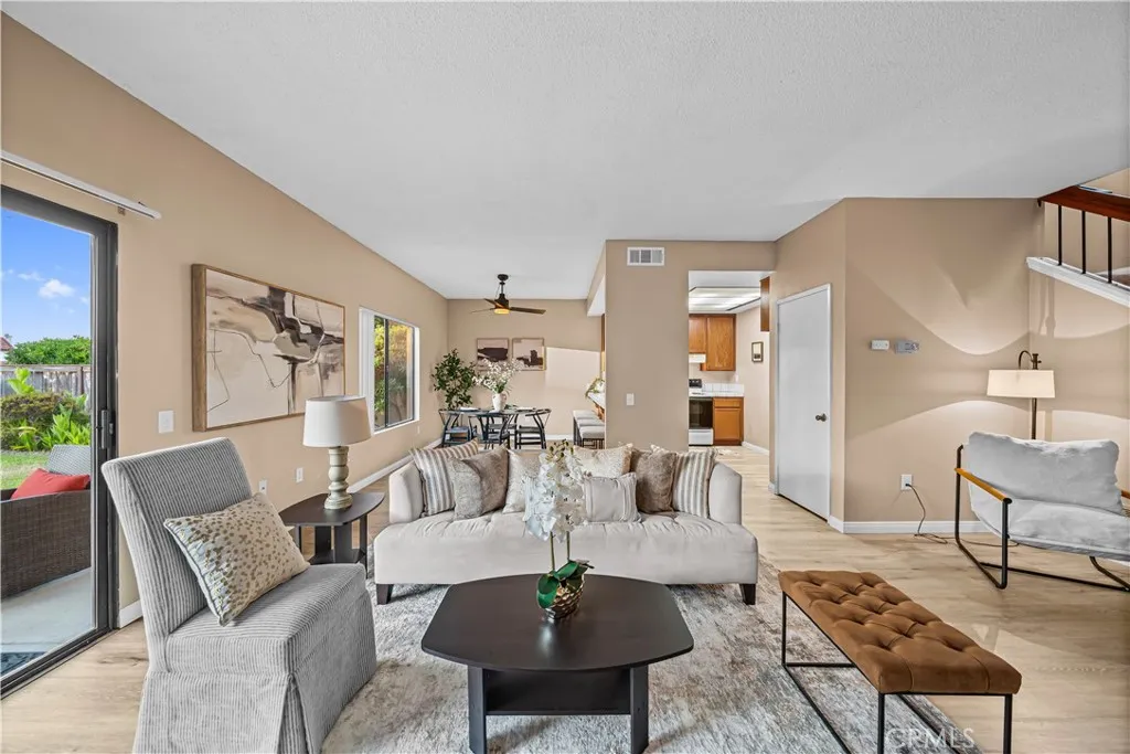 Photo #3: OC25043039 Listing 