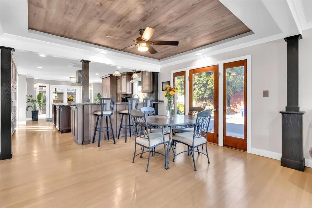 https://cdn.realtyfeed.com/cdn/127/306446373/03f571cecb170ea83e02e0d272b4fbf5.webp