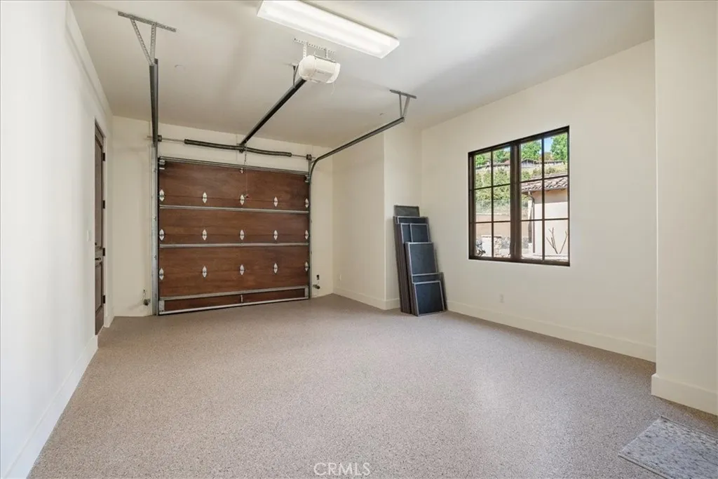 https://cdn.realtyfeed.com/cdn/127/306446498/8c47a67e1ab3a10e63d1150b803a5de0.webp