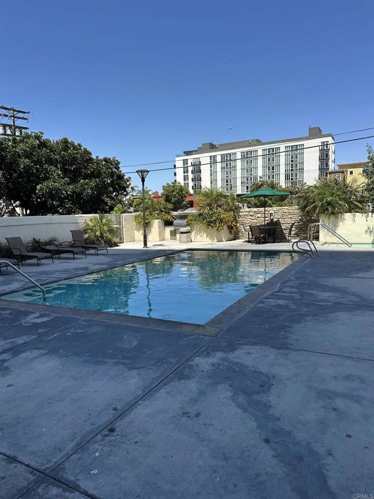 Photo #3: PTP2503726 Listing 