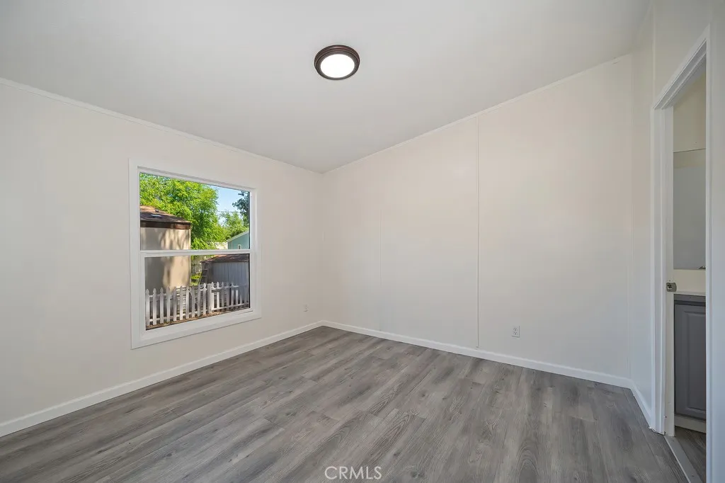 https://cdn.realtyfeed.com/cdn/127/306446716/24b96e0689c840273900664fddab0e6b.webp