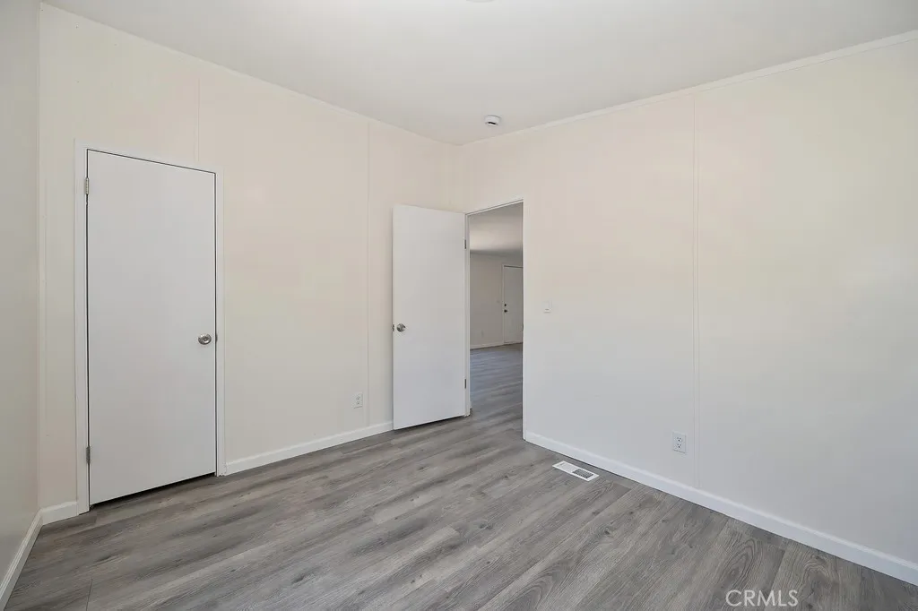 https://cdn.realtyfeed.com/cdn/127/306446716/917356e4c2826e6ad22366d84bd66d9f.webp